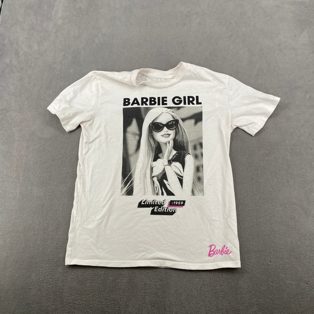 Barbie‎ Limited Edition Est 1959 Graphic T-Shirt White Short Sleeve Small